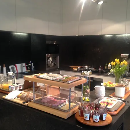 Bed & Breakfast Baron's House Neerijse-leuven 4*